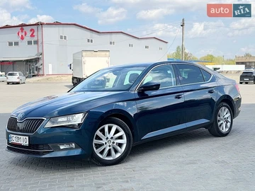Авто Skoda Superb 2015 № 8733898