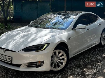 Авто Tesla Model S 2018 № 8734285