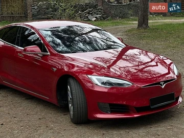 Авто Tesla Model S 2016 № 8734286