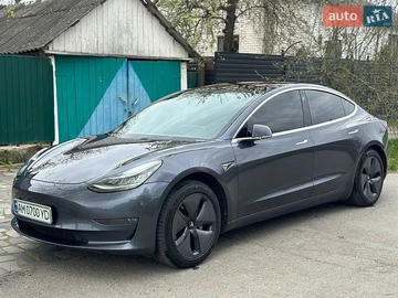 Авто Tesla Model 3 2018 № 8734292
