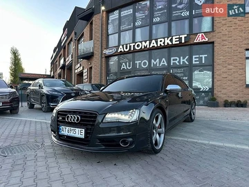 Авто Audi S8 2013 № 8734308