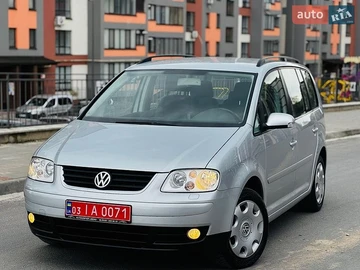 Авто Volkswagen Touran 2005 № 8734496