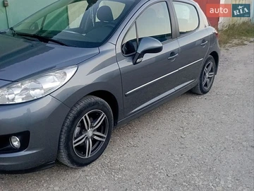 Авто Peugeot 207 2011 № 8734503