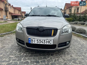 Авто Skoda Roomster 2010 № 8734504