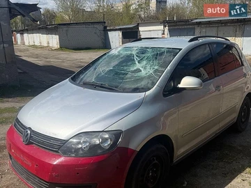 Авто Volkswagen Golf Plus 2012 № 8734512
