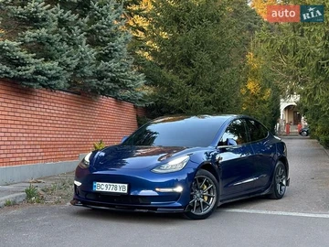 Авто Tesla Model 3 2020 № 8734861
