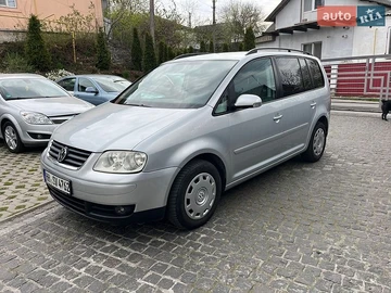 Авто Volkswagen Touran 2004 № 8735099