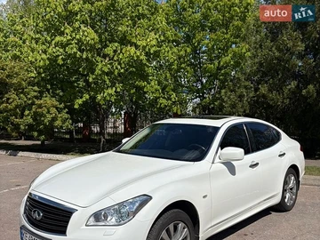 Авто Infiniti M25 2013 № 8735305