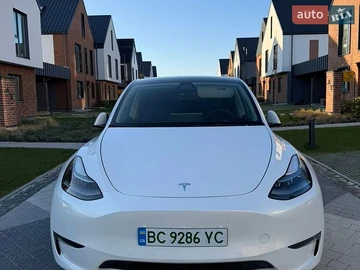 Авто Tesla Model Y 2022 № 8735515