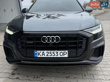 Авто Audi Q8 2020 № 8735677