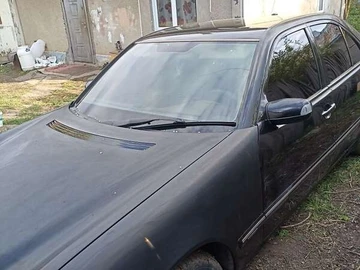 Авто Mercedes E-Class 1999 № 8735684