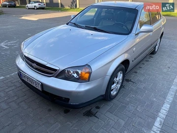 Авто Chevrolet Evanda 2004 № 8735686