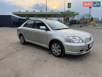 Авто Toyota Avensis 2004 № 8735721