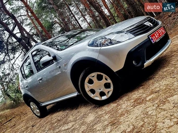Авто Dacia Sandero Stepway 2010 № 8735889