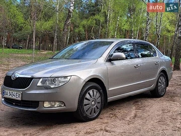 Авто Skoda Superb 2010 № 8735995