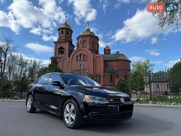 Авто Volkswagen Jetta 2012 № 8735997
