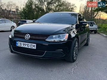 Авто Volkswagen Jetta 2011 № 8736002