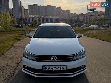 Авто Volkswagen Jetta 2016 № 8736006