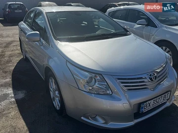 Авто Toyota Avensis 2011 № 8736060