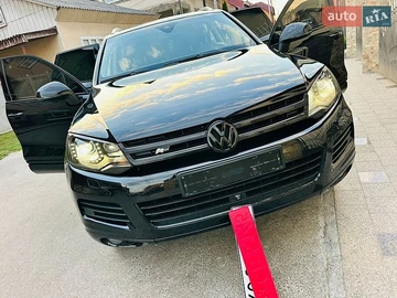 Авто Volkswagen Touareg 2011 № 8736176