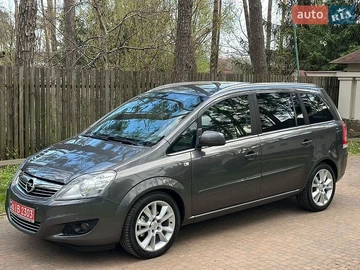 Авто Opel Zafira 2010 № 8736211
