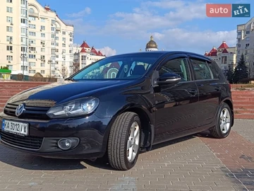Авто Volkswagen Golf 2011 № 8736302