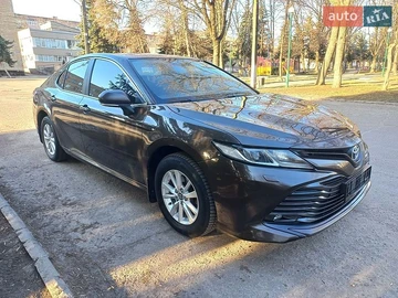 Авто Toyota Camry 2018 № 8736321