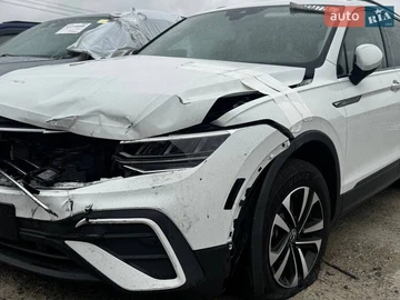 Авто Volkswagen Tiguan 2023 № 8736349