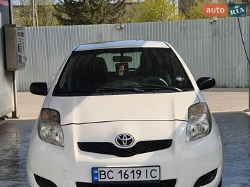 Авто Toyota Yaris 2009 № 8736547