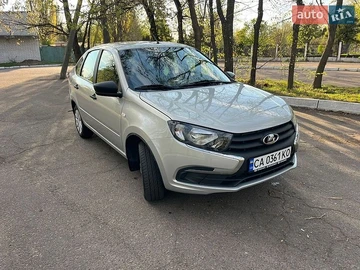Авто ВАЗ 2190 Granta 2021 № 8736559