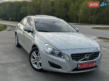 Авто Volvo S60 2013 № 8736613