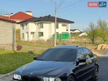 Авто BMW 5 Series 2002 № 8737085