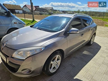 Авто Renault Megane 2011 № 8737494
