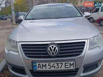Авто Volkswagen Passat 2010 № 8737495