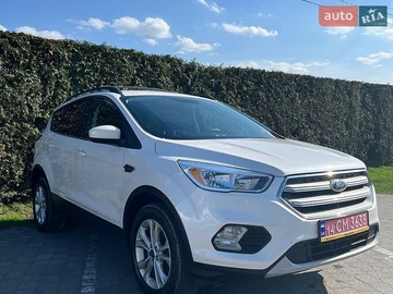 Авто Ford Escape 2018 № 8737537