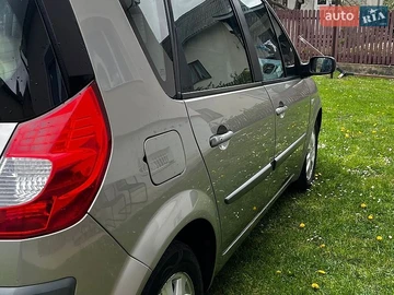 Авто Renault Scenic 2008 № 8737995