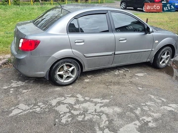 Авто KIA Rio 2011 № 8737997