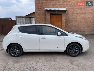 Авто Nissan Leaf 2017 № 8738016