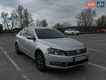 Авто Volkswagen Passat 2012 № 8738041