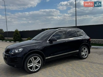 Авто Volkswagen Touareg 2012 № 8738255