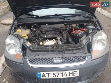 Авто Ford Fiesta 2008 № 8738404