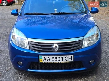 Авто Renault Sandero 2010 № 8738413