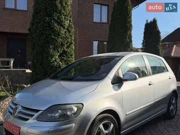 Авто Volkswagen Golf Plus 2006 № 8738437