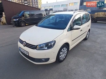 Авто Volkswagen Touran 2014 № 8738458