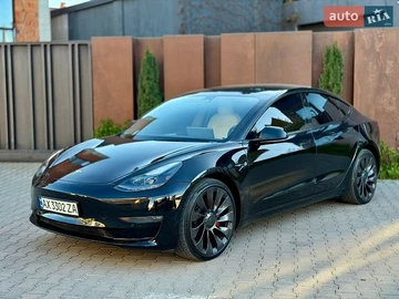 Авто Tesla Model 3 2022 № 8738897