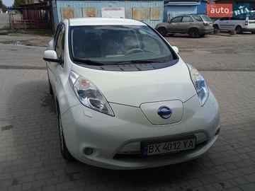 Авто Nissan Leaf 2011 № 8739220