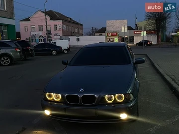 Авто BMW 5 Series 2002 № 8739225
