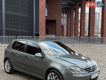 Авто Volkswagen Golf 2004 № 8739228