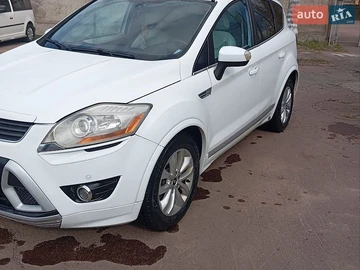 Авто Ford Kuga 2010 № 8739325