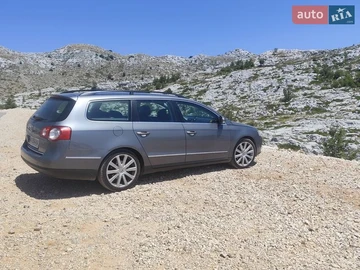 Авто Volkswagen Passat 2008 № 8739531
